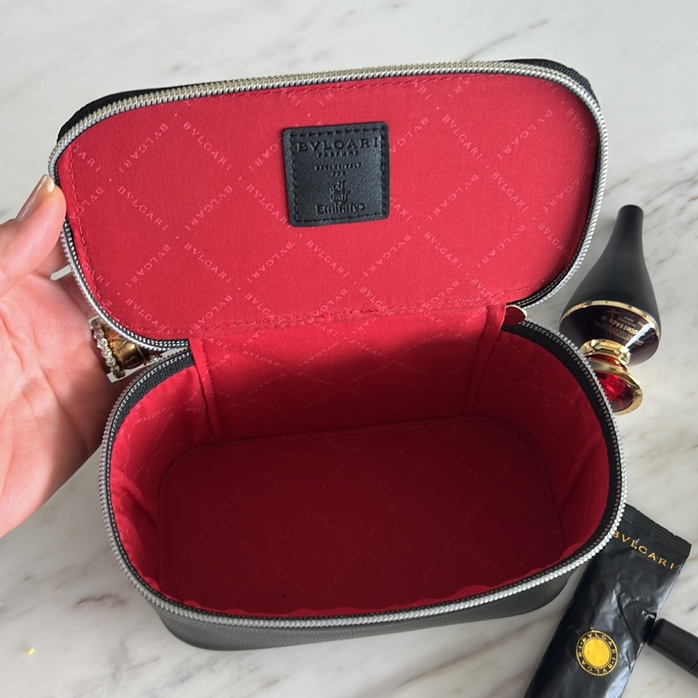 BVLGARI women Toiletries Bag - Emirates First Class  -unopened unused - Picture 12 of 13
